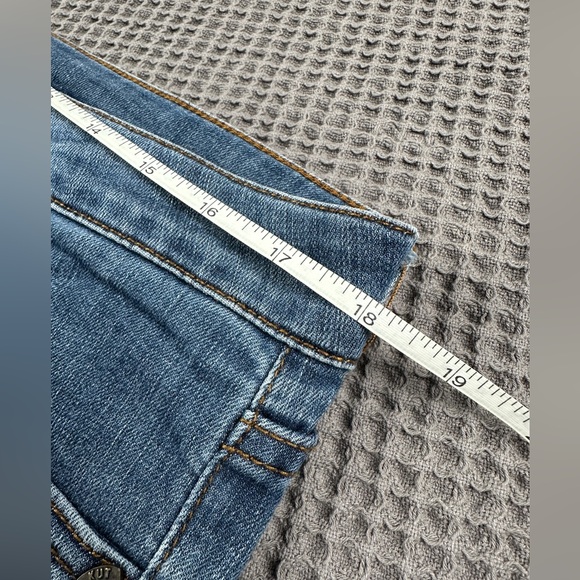 Kut from the Kloth size 12 Catherine Boyfriend Blue Jeans - Picture 4 of 6